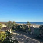 بيت للعطل Breathtaking Sea View!